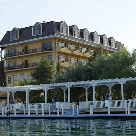 River Side Hotel Mingəçevir Exterior foto