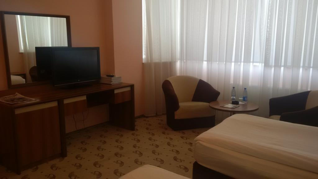 River Side Hotel Mingəçevir Zimmer foto
