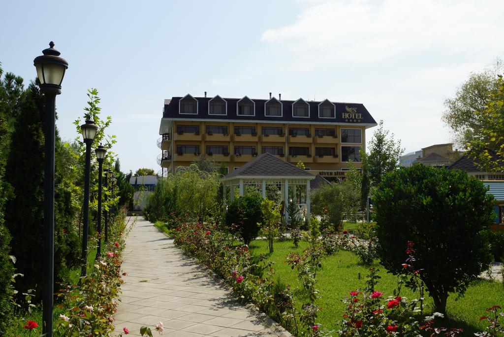 River Side Hotel Mingəçevir Exterior foto