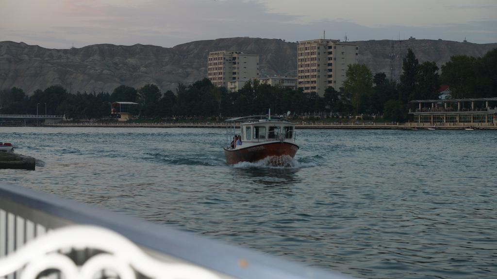 River Side Hotel Mingəçevir Exterior foto